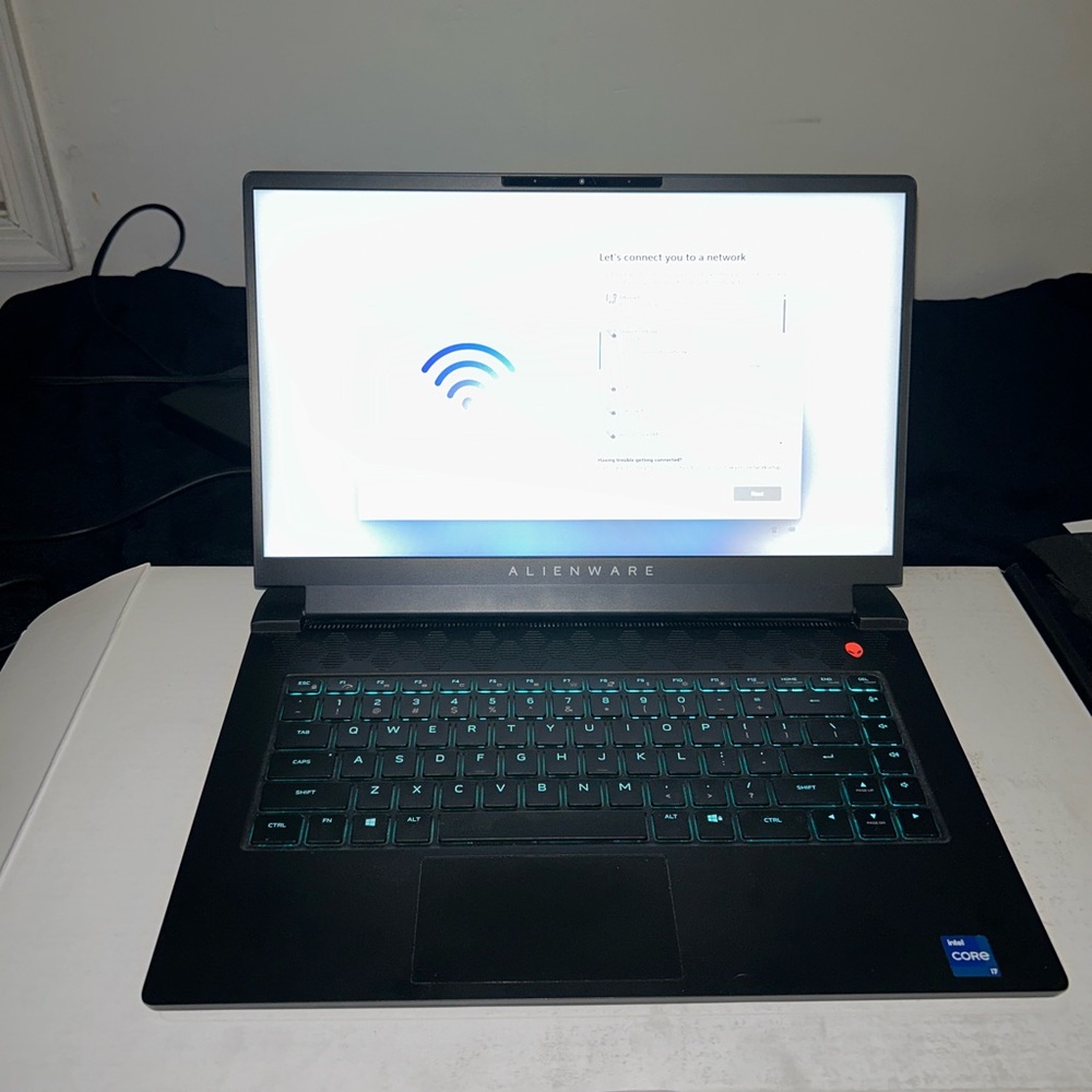 Alienware m15 R6 Dark Side of the Moon Gaming Laptop